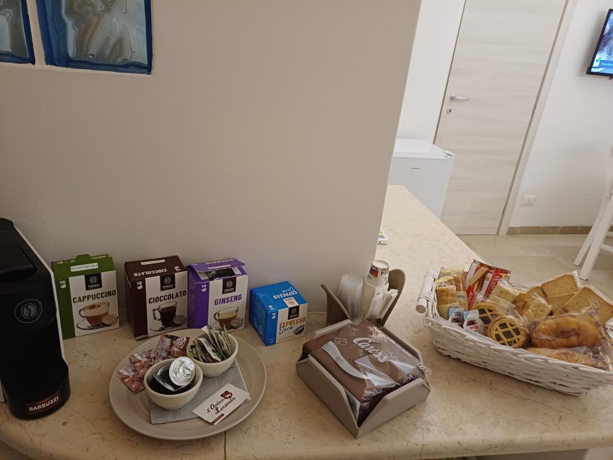 Suite 800 Остуни Екстериор снимка