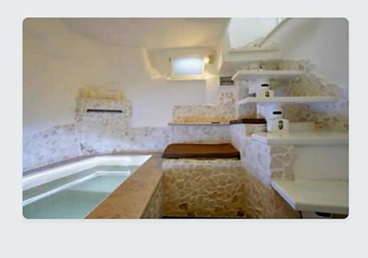 Suite 800 Остуни Екстериор снимка
